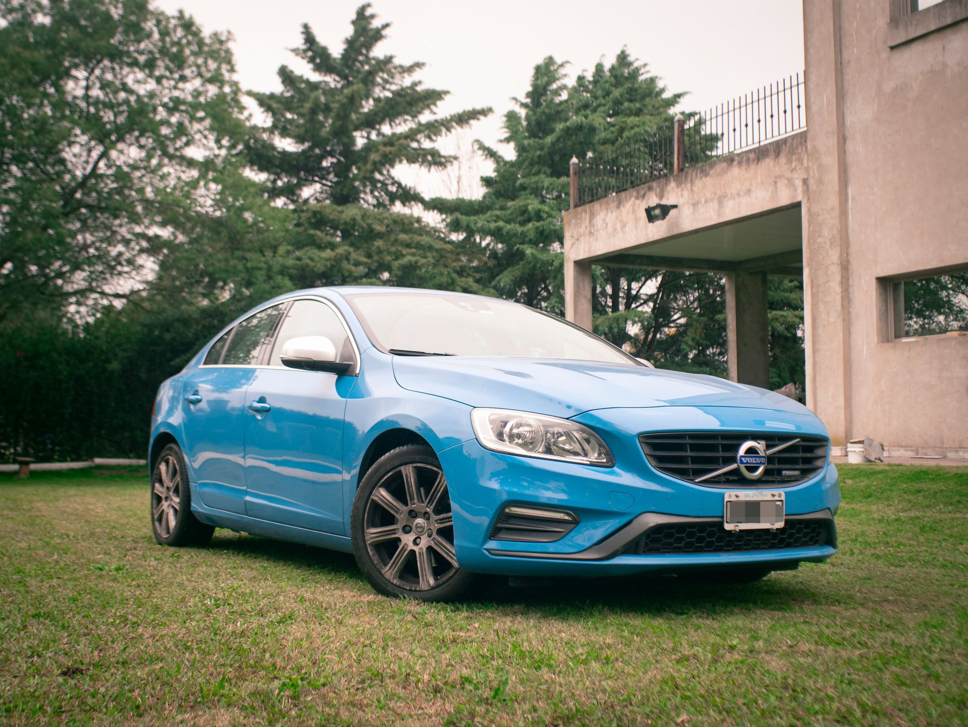 A Volvo parked in a yard in Bossier City